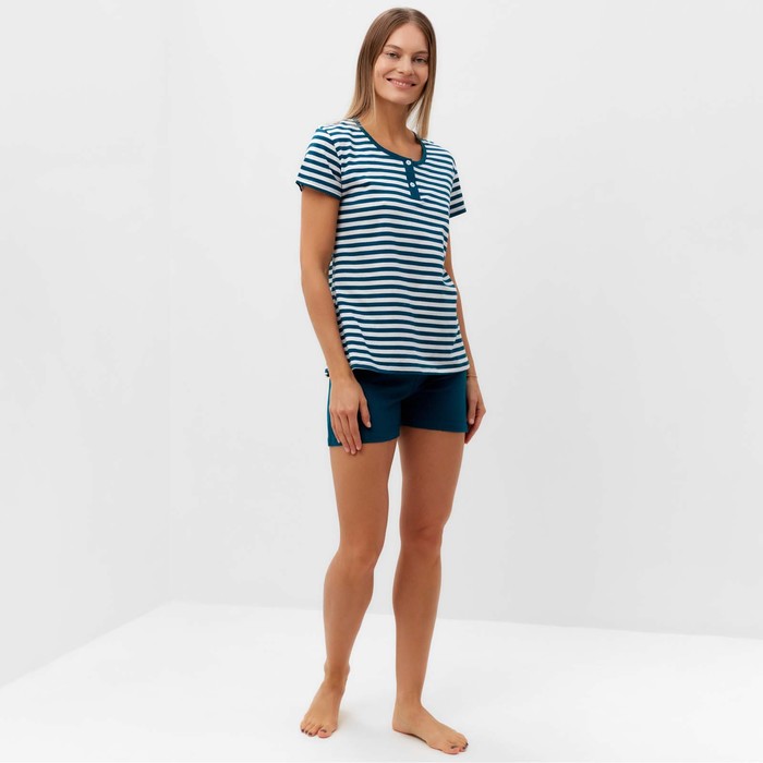 

Комплект женский (футболка/шорты), цвет изумрудная полоса, размер 50