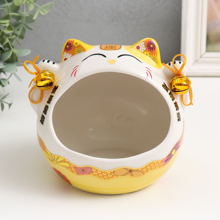 цена Сувенир керамика Желтый кот Манэки-нэко с колокольчиками 12,5х16,5х14 см