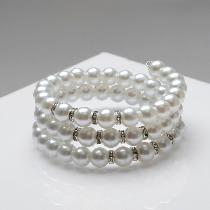 Браслет-пружинка "Жемчужинка морская" 3 ряда, цвет белый в серебре