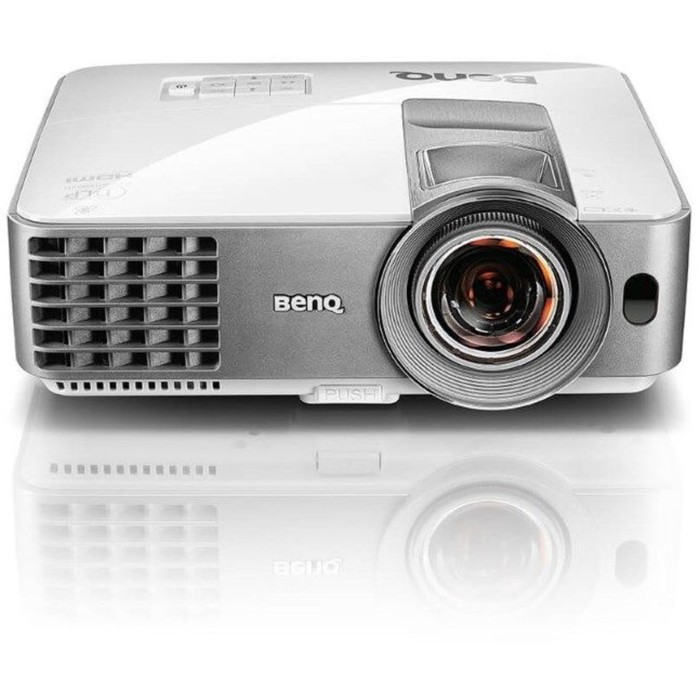 

Проектор Benq MS630ST DLP 3200Lm (800x600) 13000:1 ресурс лампы:4000часов 1xUSB typeA 2xHDMI 10044