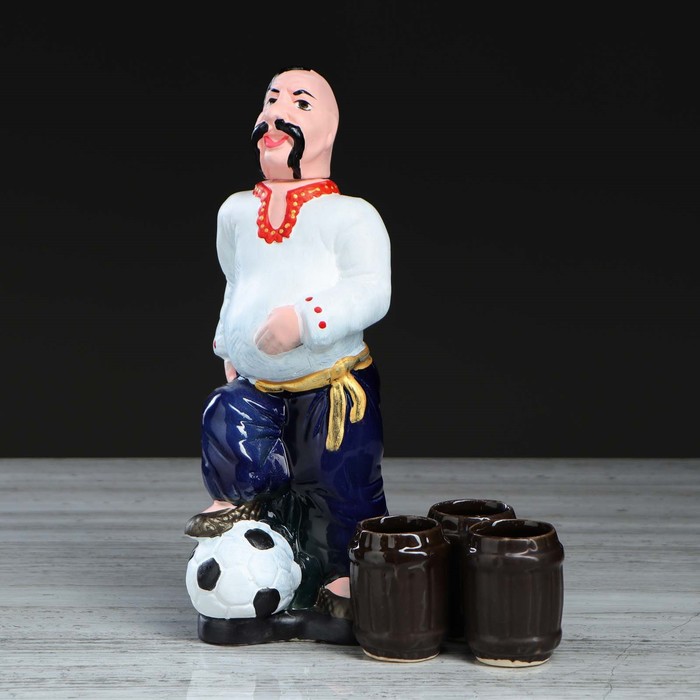 Штоф с рюмками "Футболист" цветной, 4 предмета, 0,75 л