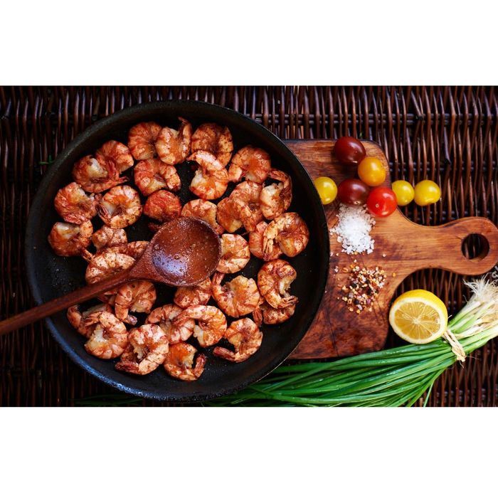 Сковорода 19 см "Круг", на деревянной подставке