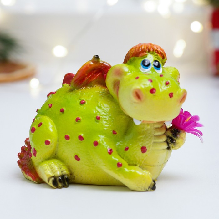 

Фигура "Дракончик с цветочком" зеленая, 7,5х6х6см