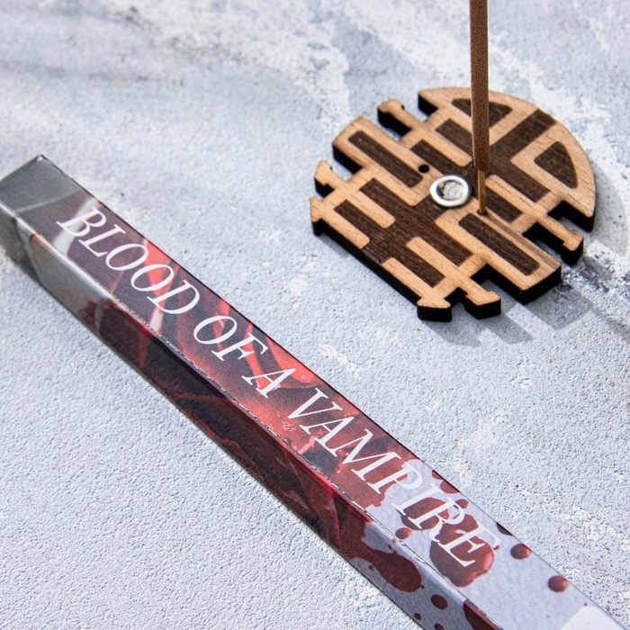 

Благовония "Кровь вампира. BLOOD OF A VAMPIRE", 8 палочек в упаковке