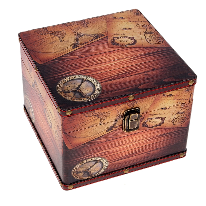 Шкатулка "Компас и карты"