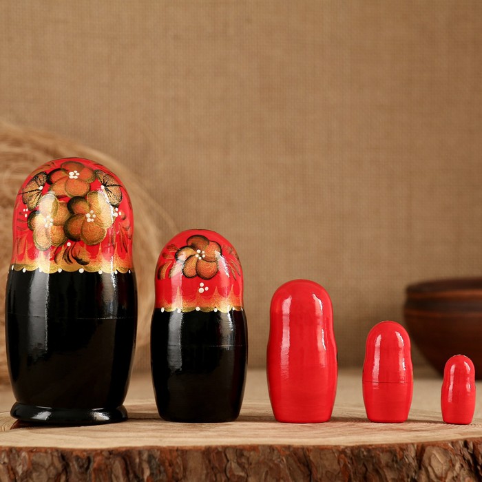 

Матрёшка средняя «Красный сарафан», 5 кукольная, 15 см