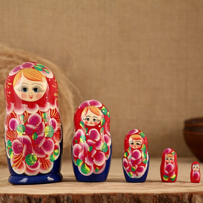 

Матрёшка «Синий цветок», красный сарафан, 5 кукольная, 15 см