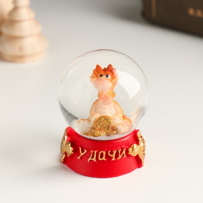 

Сувенир полистоун водяной шар "Дракон с золотыми монетами" МИКС 4,5х4,5х6 см