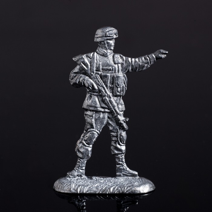 Оловянный солдатик "Командир"