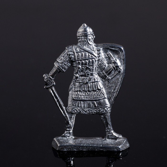 Оловянный солдатик "Князь"