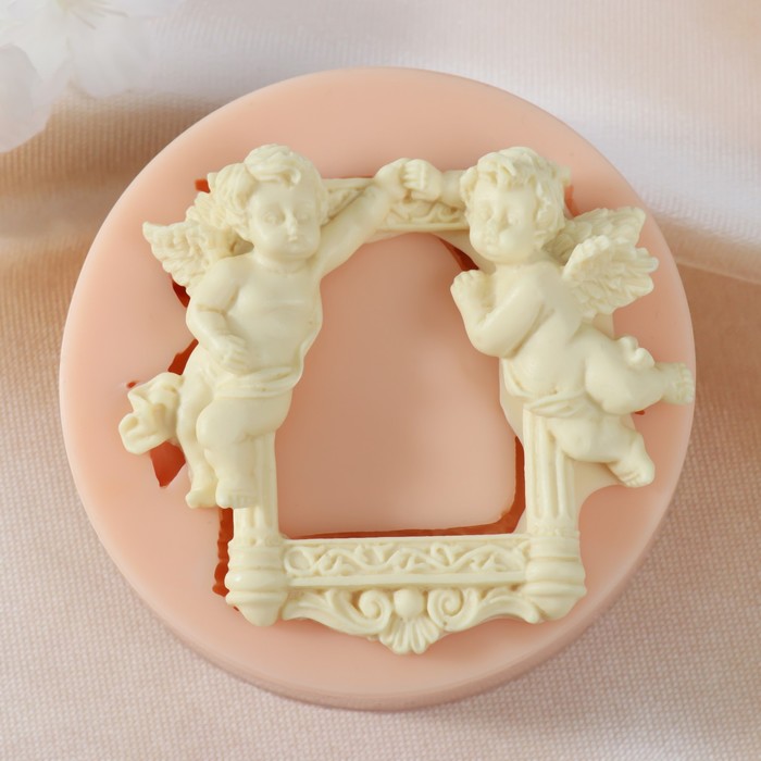 

Молд силикон "Рамка с ангелами"7х8,5х1,5 см