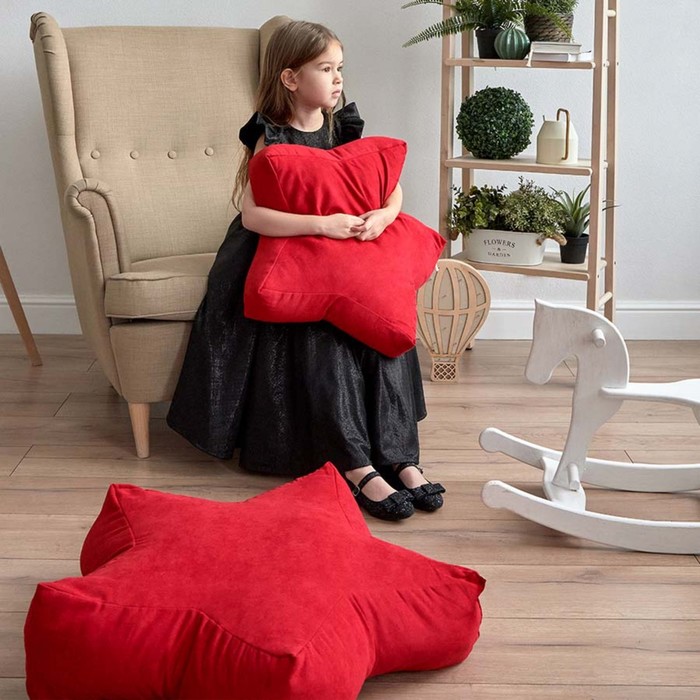 фото Декоративная подушка «старс», размер 65х65х20 см, цвет красный pasionaria