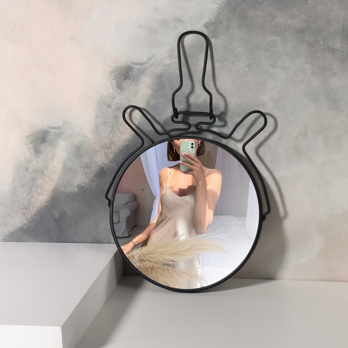 фото Зеркало складное-подвесное, двустороннее, с увеличением, d зеркальной поверхности 16,2 см, цвет чёрный queen fair