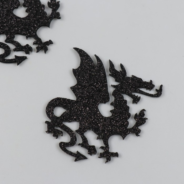 Декор на клеевой основе Дракон 5,5х6 см, чёрный набор 2 шт фоам глиттер