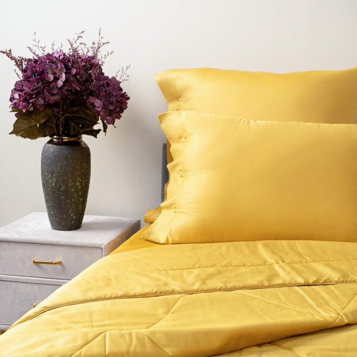 Одеяло, размер 160х220 см, цвет горчичный