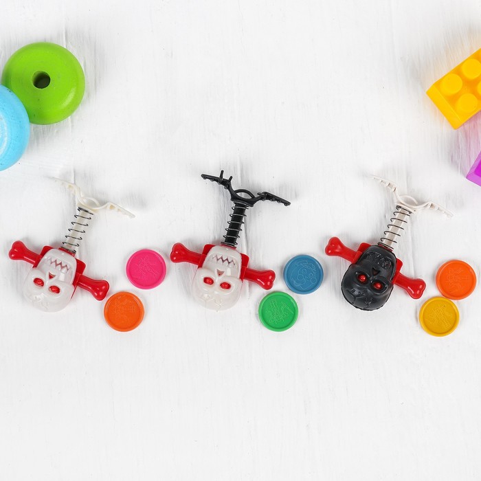 Стрелялка "Череп", цвета МИКС