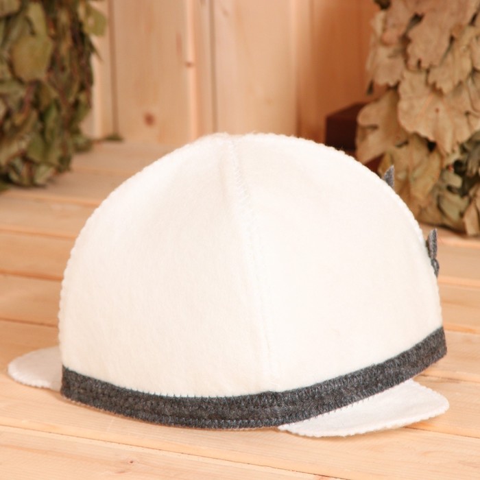 фото Шапка белая "индеец"