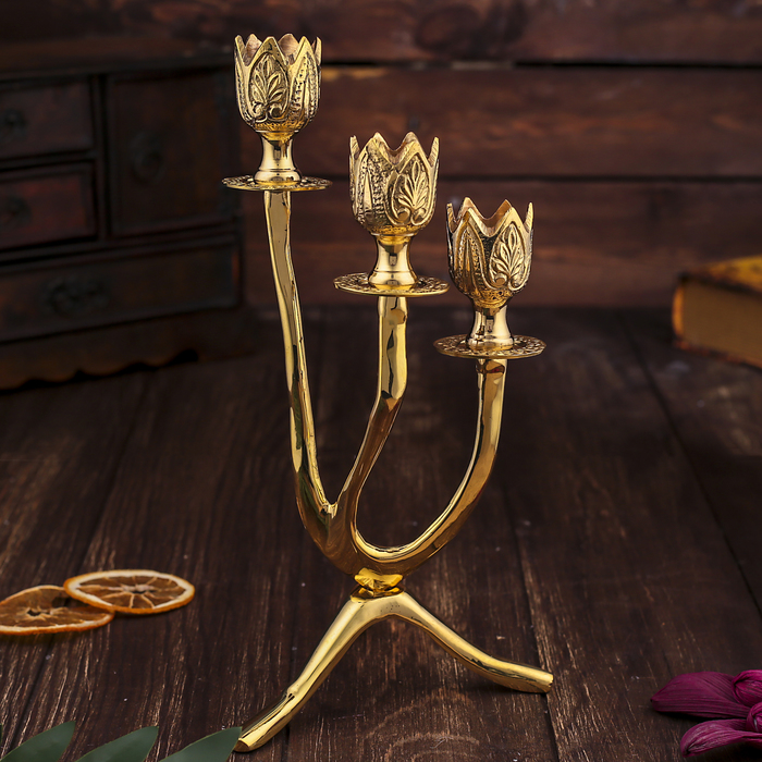 Подсвечник на 3 свечи "Тюльпаны"