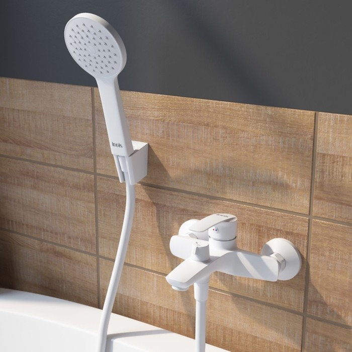 

Смеситель для ванны IDDIS Ray RAYWT02i02, белый матовый