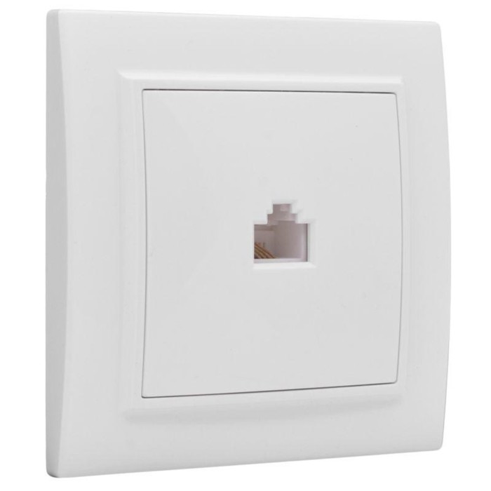 Розетка компьютерная 1-м СП Минск RJ45 бел Basic EKF ERK01-035-10 144₽