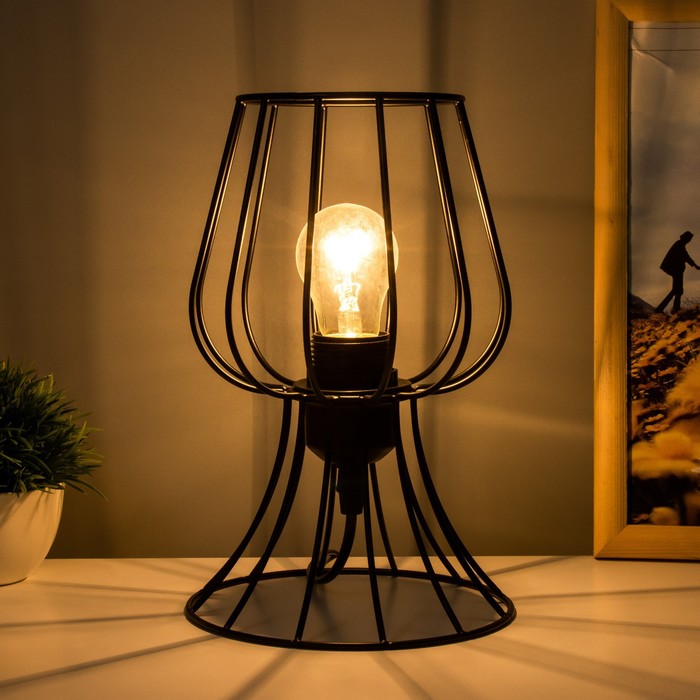 Настольная лампа 