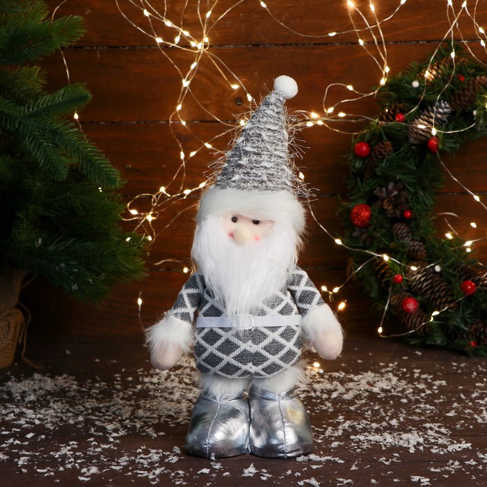 Мягкая игрушка Дед Мороз в костюме с ремешком 16х30 см, серый мягкая игрушка дед мороз в клетку 8х30 см красный