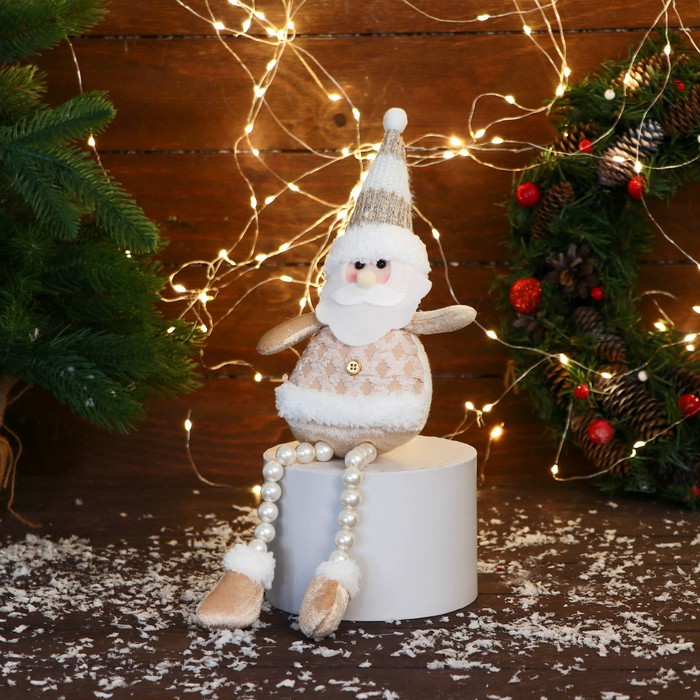 Мягкая игрушка Дед Мороз в полосатом колпаке, ножки-бусинки 10х32 см, золото мягкая игрушка дед мороз в полосатом колпаке с ремешком 14х43 см золото