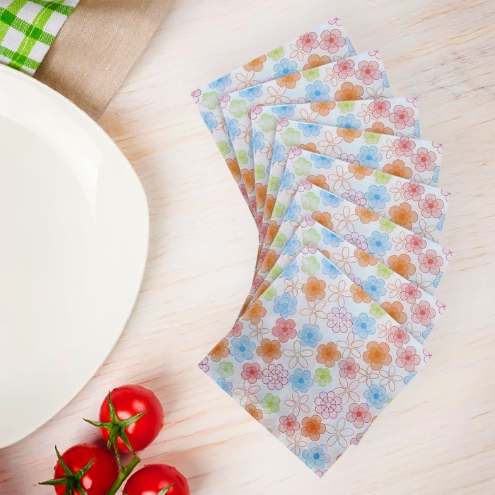 Салфетки бумажные (набор 20 шт) 33*33 см "Мелкие цветочки"