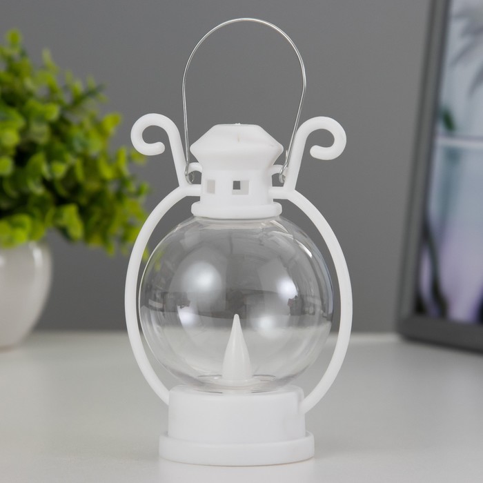 

Ночник "Свечка в фонаре" 3хLR1130 белый 8х8х12 см RISALUX