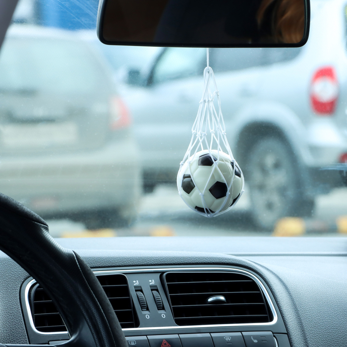 Ароматизатор подвесной, Футбольный мяч, спелая клубника цена и фото