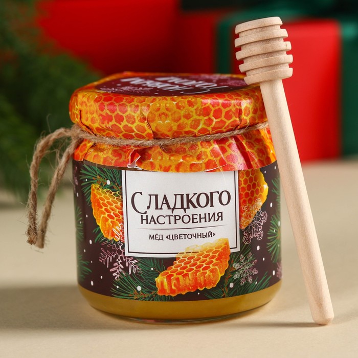 

Подарочный набор «Роскошного Нового года» чай чёрный со вкусом: шоколада 50 г., мёд цветочный 240 г., ложка для мёда