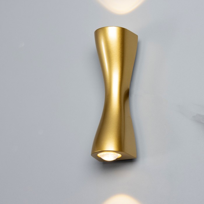 

Бра "Нувола" LED 6Вт 4000К IP65 3000К золото 5х16 см