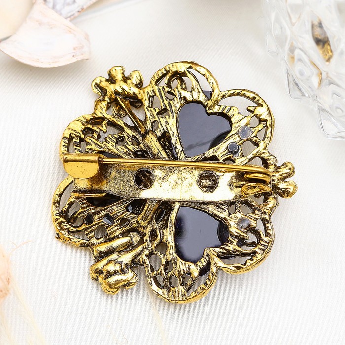 Брошь "Цветок любящий", лепестки в форме сердечка, цвет фиолетовый в чернёном золоте