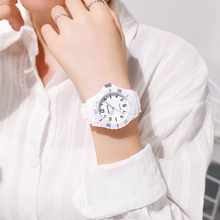 Часы наручные женские, d-4,5см, ремешок силикон, белые часы наручные кварцевые женские женева d 3 8 см ремешок силикон