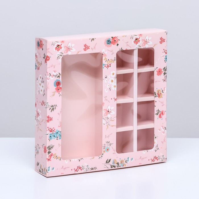 Коробка под 8 конфет + шоколад, с окном , Цветы 17,7 х 17,8 х 3,8 см