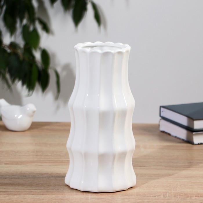 Ваза керамика настольная Лоренс 19 см, белый ваза 19 см керамика цвет серый