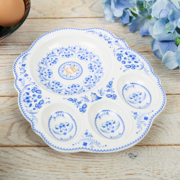 Фигурная подставка на 3 яйца и кулич "Узор"