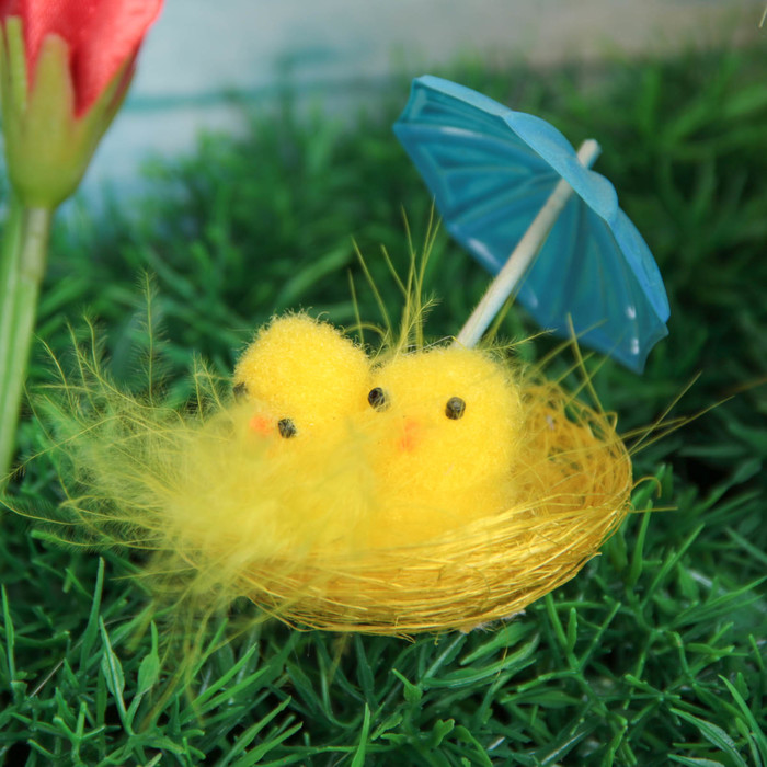 Сувенир "Парочка под зонтиком"