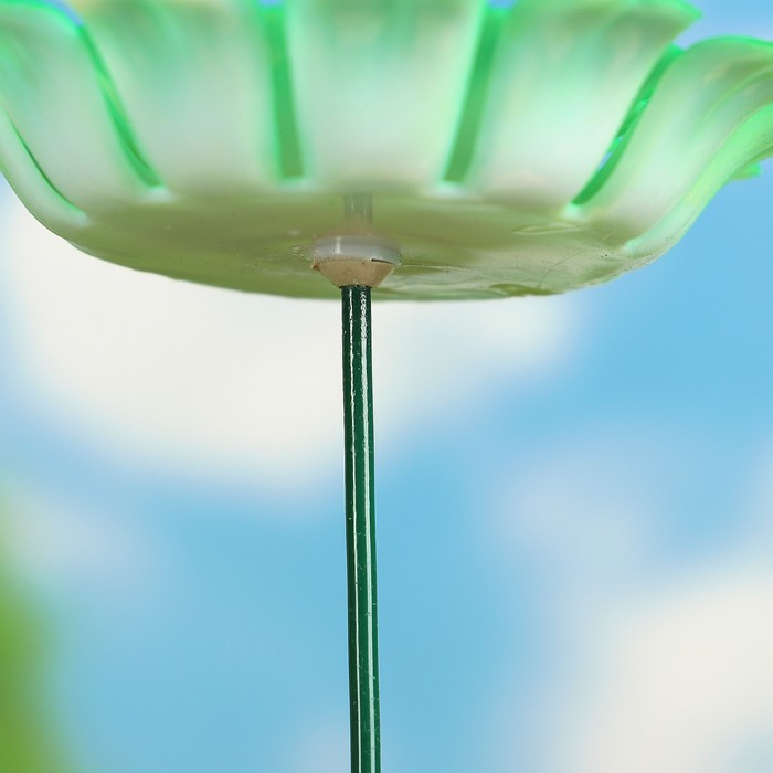 Декоративный штекер "Стрекоза на цветке" микс