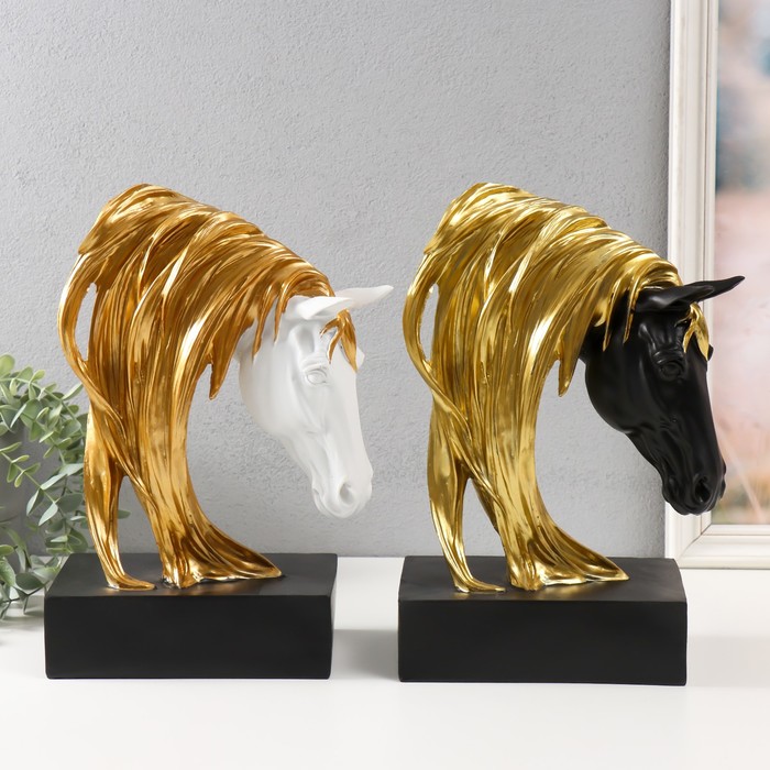 Сувенир полистоун бюст Золотая грива лошади 20х11,5х15 см МИКС