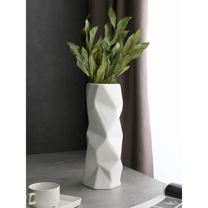 

Ваза настольная «Рубин», h=37 см, цвет белый, керамика, 1 сорт, Иран