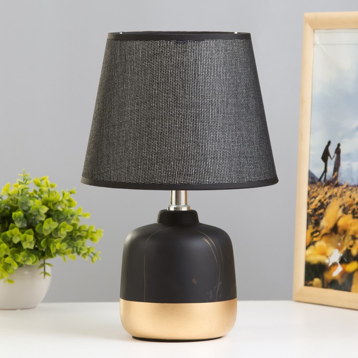 Настольная лампа Агас E14 40Вт черный-золото 20х20х31 см RISALUX