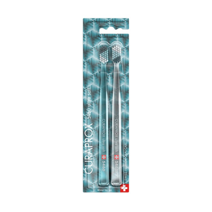 

Набор зубных щеток Curaprox Duo Winter Edition 2022 Ultrasoft, d=0,10 мм, 2 шт. в наборе