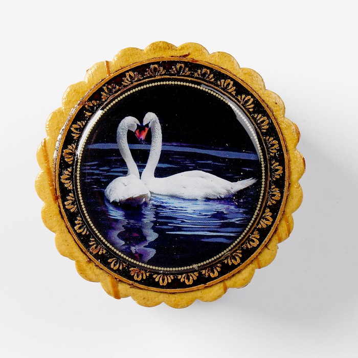 Шкатулка «Лебеди», береста