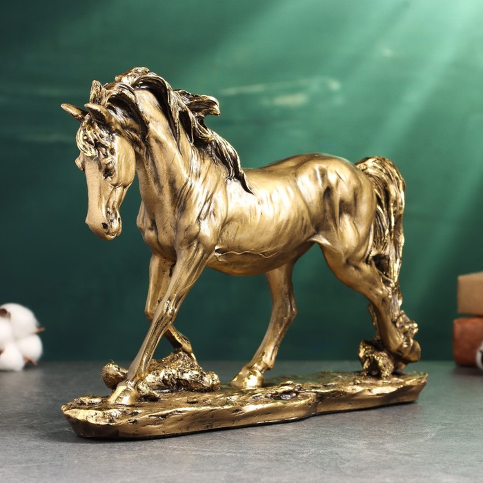 Фигура Лошадь на камне 23х33х8см, бронза