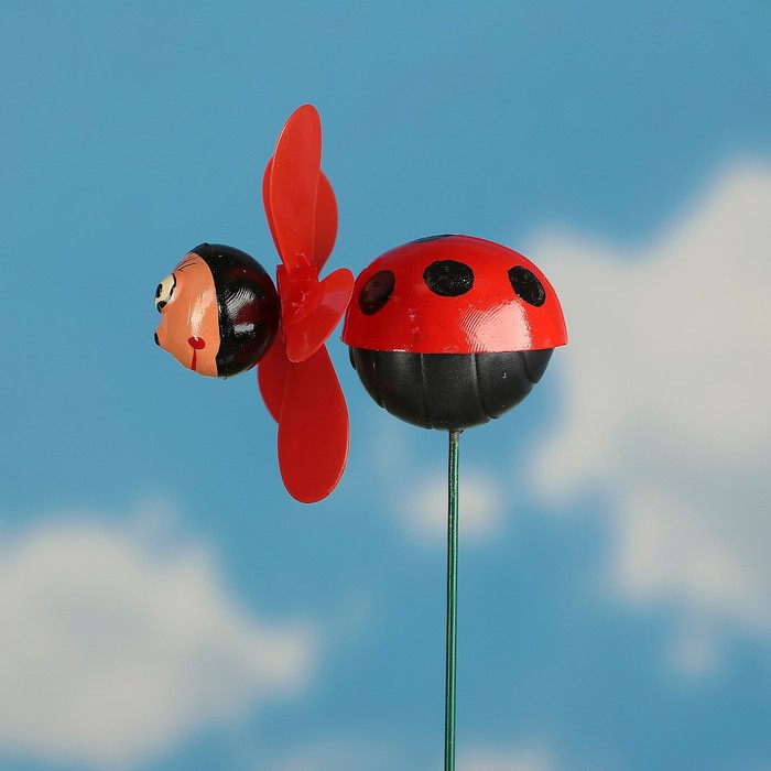 Декоративный штекер "Божья коровка" с пропеллером