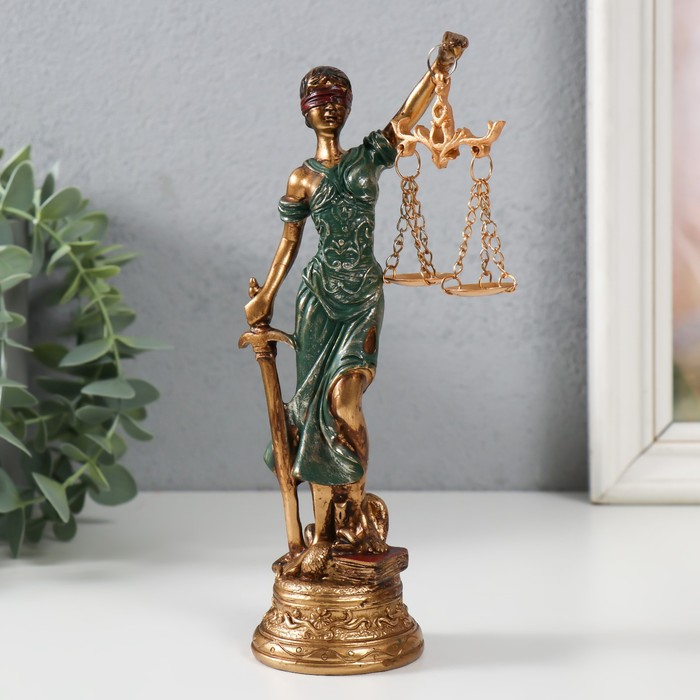 Сувенир полистоун Фемида - Богиня правосудия с мечом и весами 7х5,5х20 см