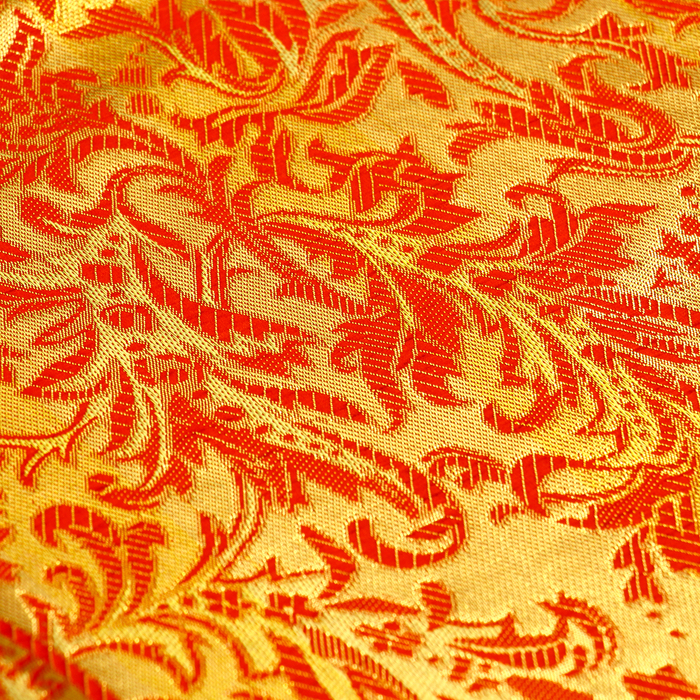 Лоскут «Парча», красный с золотыми узорами, 50 × 50 см маска для лица цветы с золотыми узорами