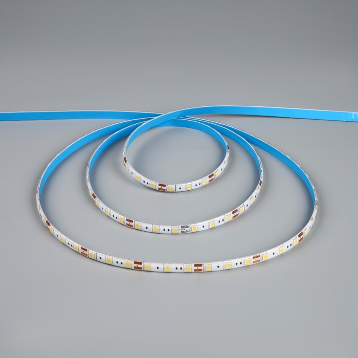 

Светодиодная лента Apeyron 12В, SMD5050, 5 м, IP65, 14.4Вт/м, 60 LED/м, 700Лм/м, 4000К