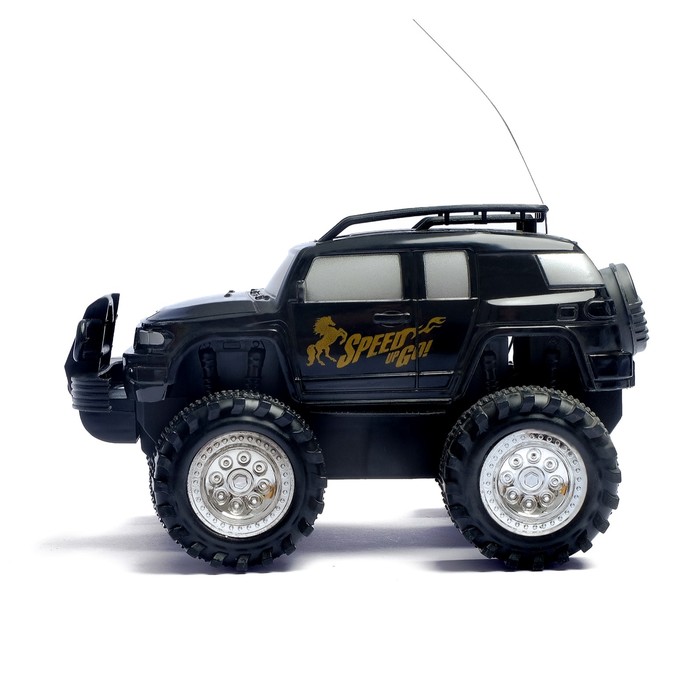 Машина радиоуправляемая "Джип", работает от батареек, цвета МИКС